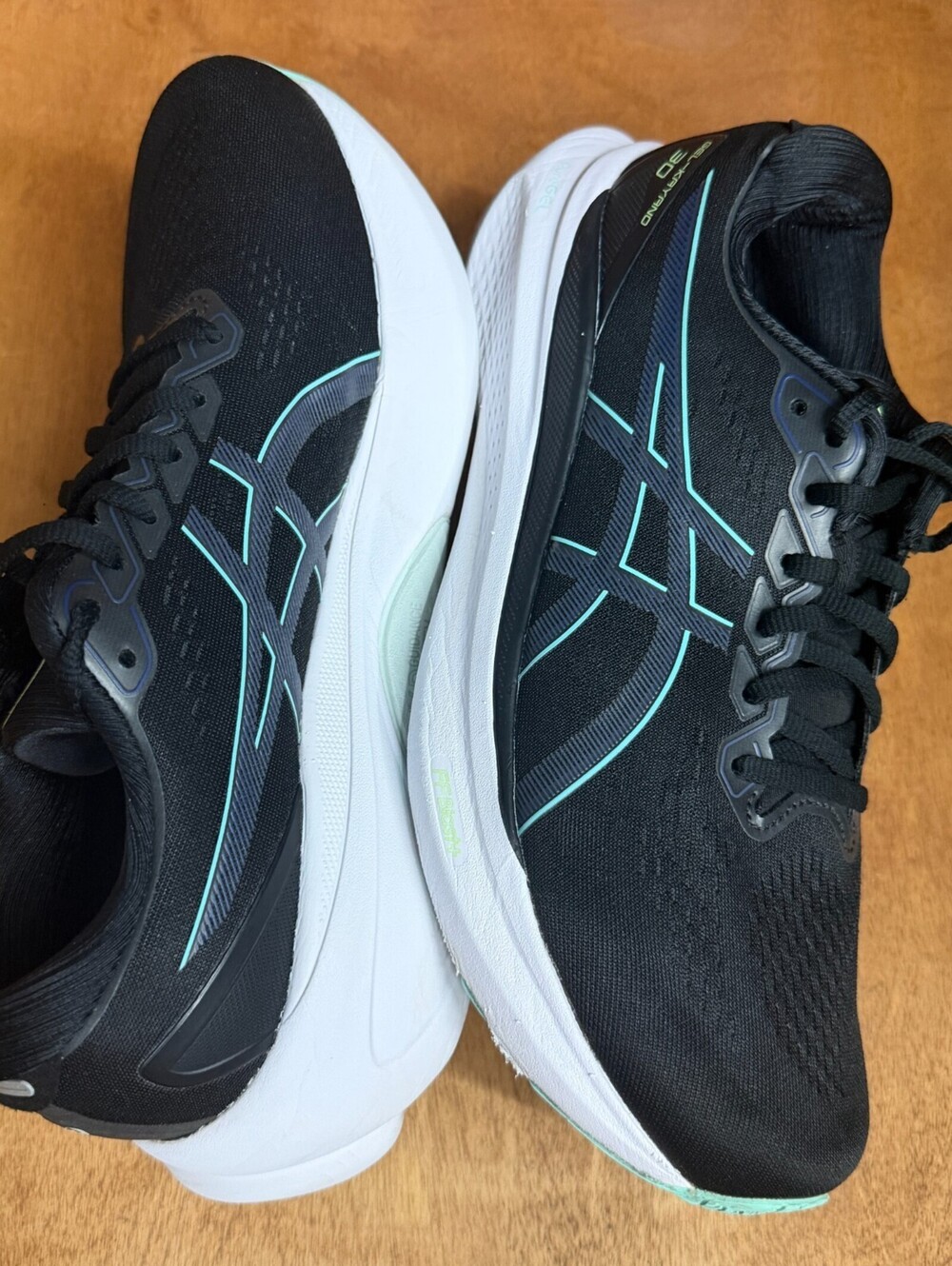 Asics Gel-Kayano 30 Running Shoes Womens Sz 9.5 Black Athletic Sneakers 1012B357